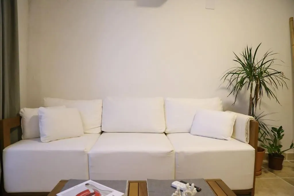 Appartement Historical Stone House With Small Patio Urla